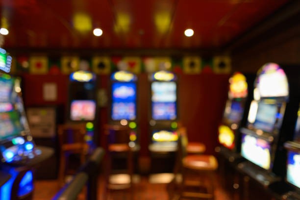 Dragon Tiger betting interface displays all available bets and current odds. Dragon Tiger card game interface on qqbetwin showing betting options